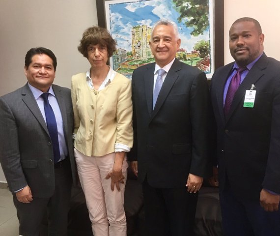 OBMICA y Visión Mundial sostuvieron un encuentro con el Magistrado Hernández Peguero, en apoyo a su proyecto de ley Paternidad Responsable
